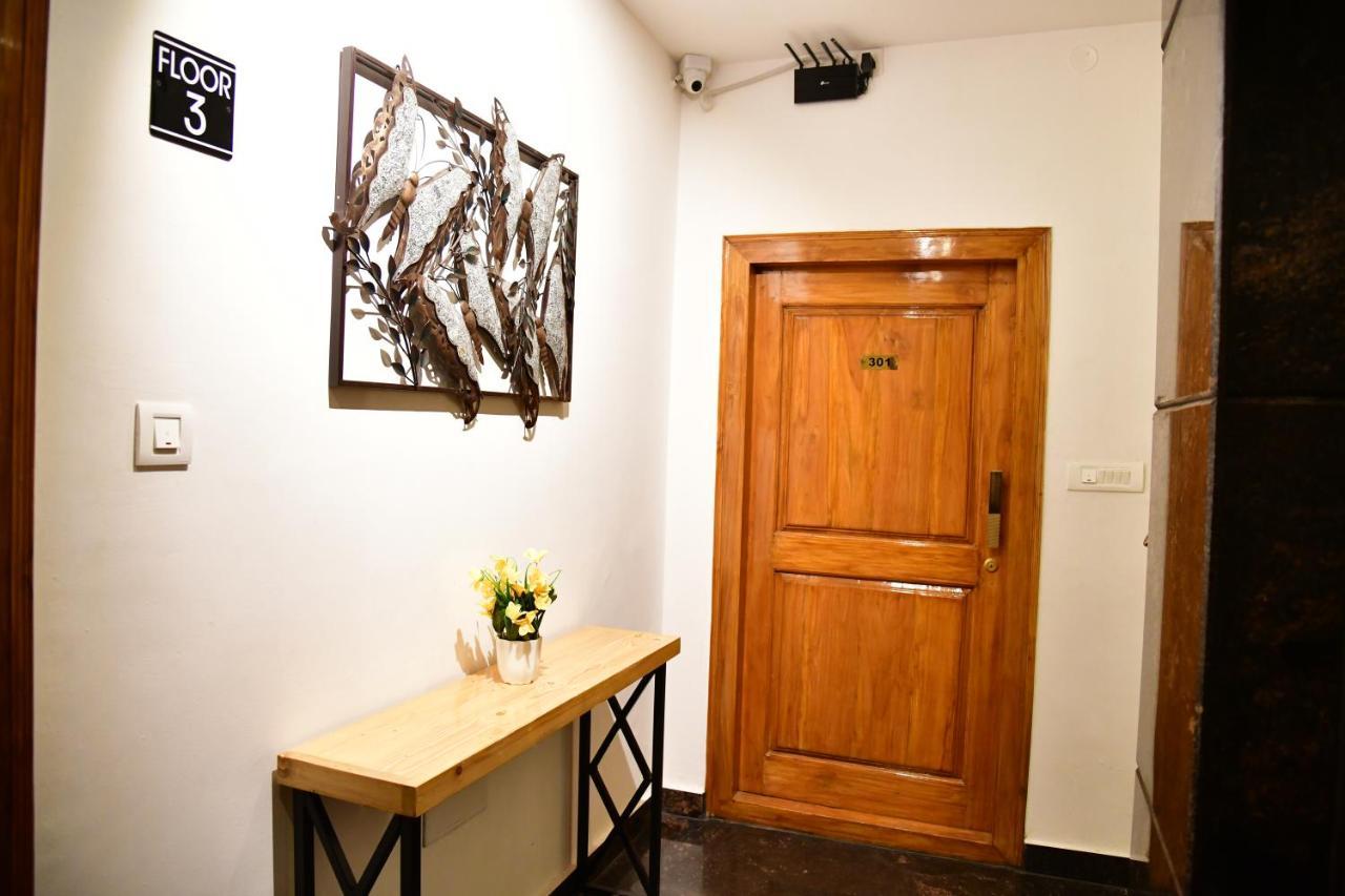 Xcel Luxury Hotel Apartments-Home Living Redefined Мисор Екстериор снимка