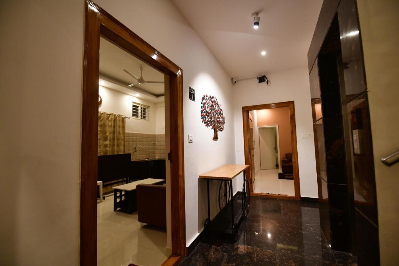 Xcel Luxury Hotel Apartments-Home Living Redefined Мисор Екстериор снимка